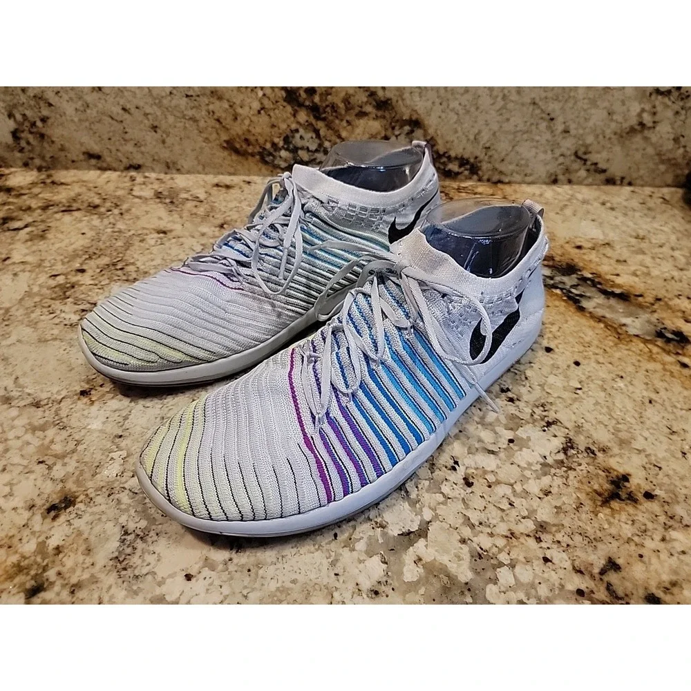Nike Free Transform Flyknit Womens Size 12 US Running Shoes Trainers 833410-002
